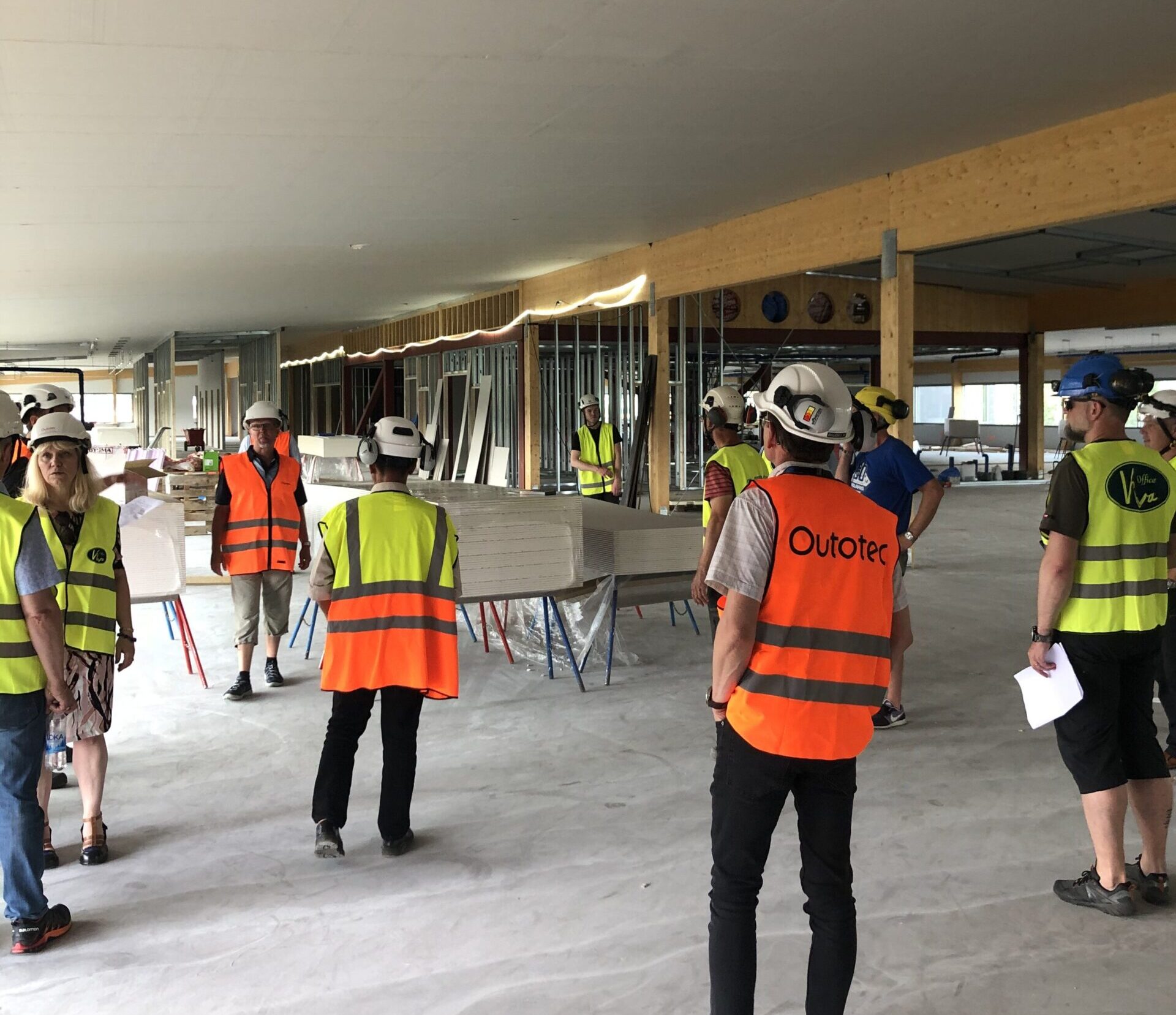 Full pepp vid visning på Söderäng