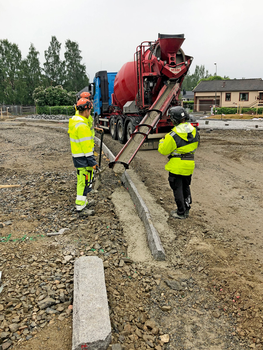 Rondellen på Klockarbergsvägen Rondellen på Klockarbergsvägen