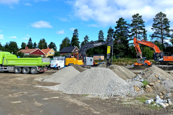 Contractor Mark under arbete