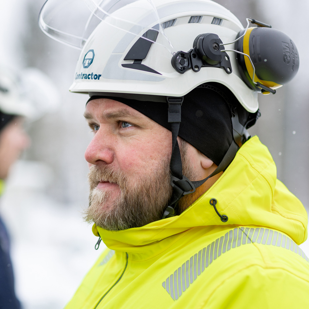 Contractor Tomas Brännström